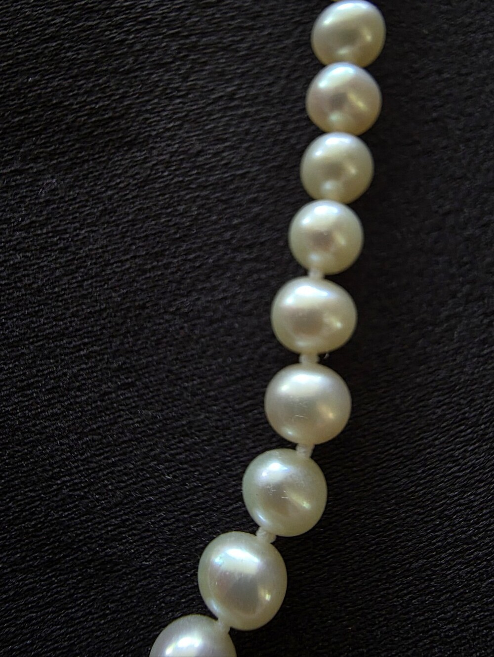 14K Gold Filagree Clasp Akoya Cultured Pearl Necklace 5mm Knotted Strand - Picture 3 of 13